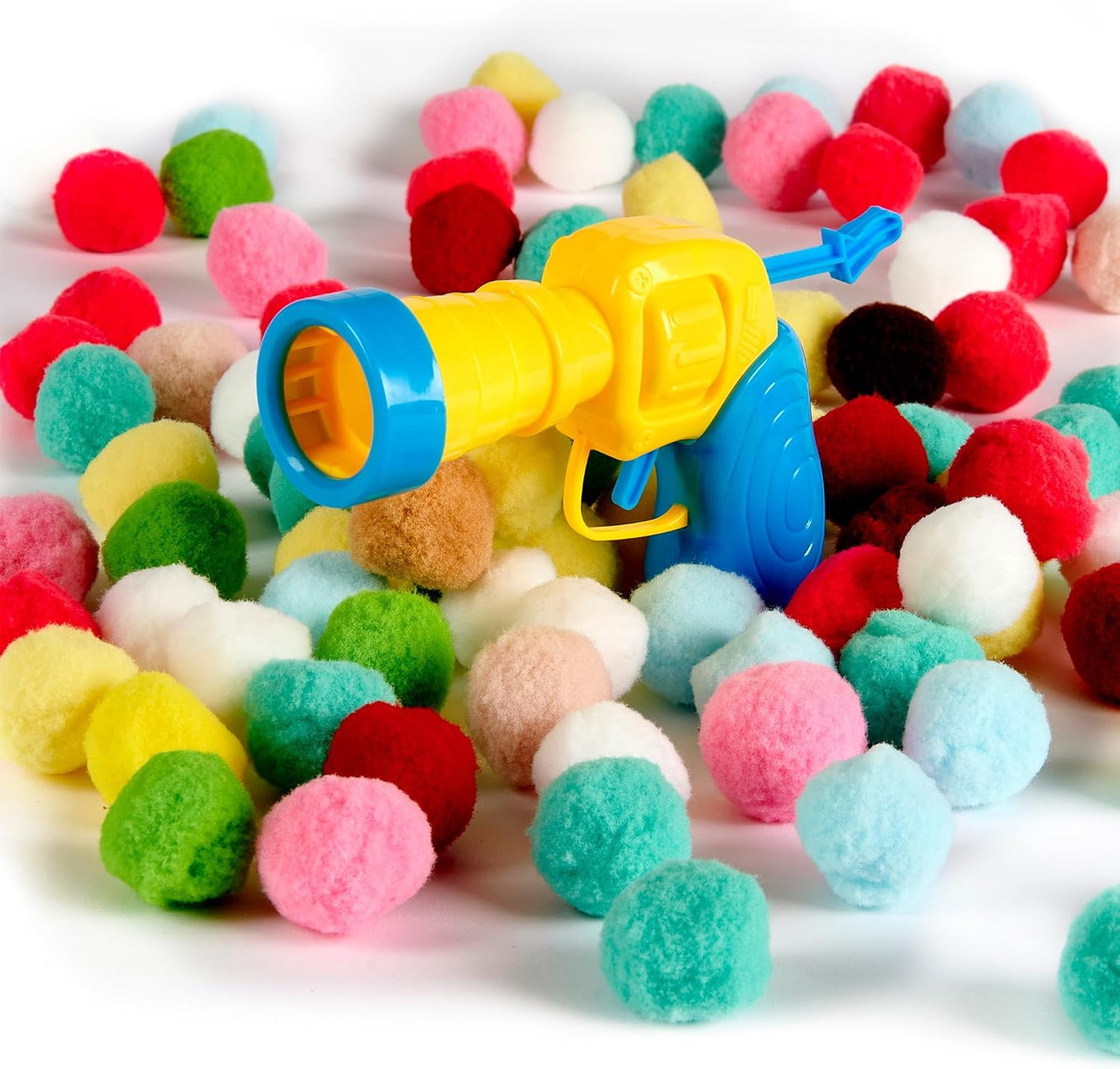 Purring Pussy Cat Ball Toy Shooter 100 Balls